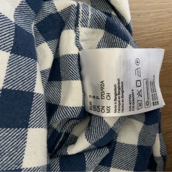 Flannel - Picture 3 of 4